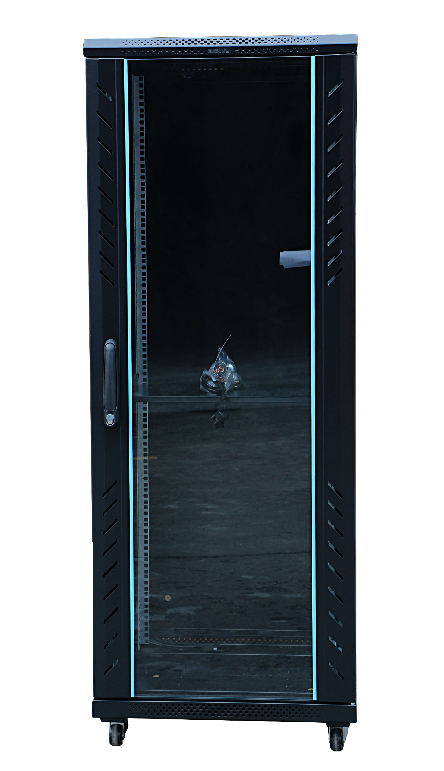 Original Totem G26037 server cabinet with 13% ticket increase, free shipping in Shanghai area upstairs