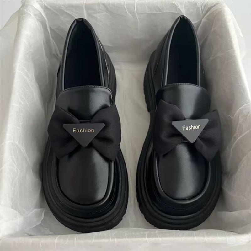 Thick-Soled Mary Jane Shoes for Women, Flat Shoes, 2024 Spring New Style, Fashionable Loafers to Match Skirts, Gentle Leather Shoes Thick-Soled Mary Jane Shoes for Women, Flat Shoes, 2024 Spring New Style, Fashionable Loafers to Match Skirts, Gentle Leather Shoes