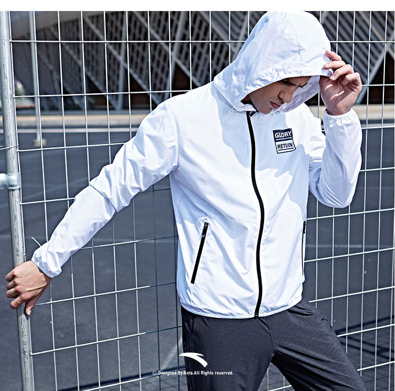 Anta áo khoác nam 2018 mùa hè mới dệt windproof áo khoác giản dị trùm đầu thể thao áo gió kem chống nắng áo sơ mi áo khoác tập gym
