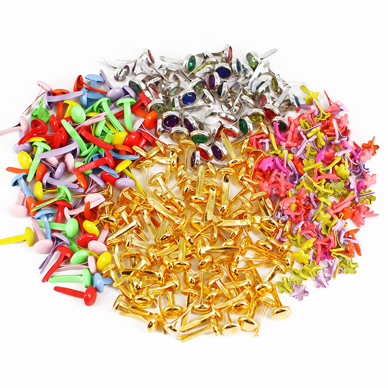 Children's handmade DIY double-foot nails, two-foot decorative nails, two-legged horn nails, kindergarten color photocopying paper material accessories