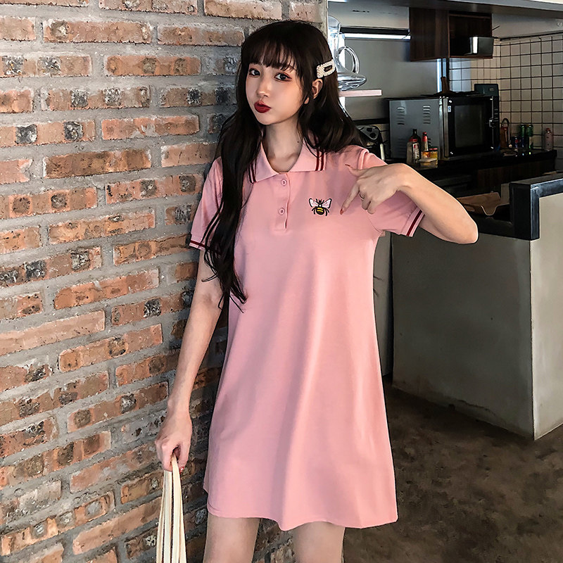 Korean version of the long short-sleeved t-shirt womens small fresh embroidery top 021 summer new loose pregnant women lapel skirt