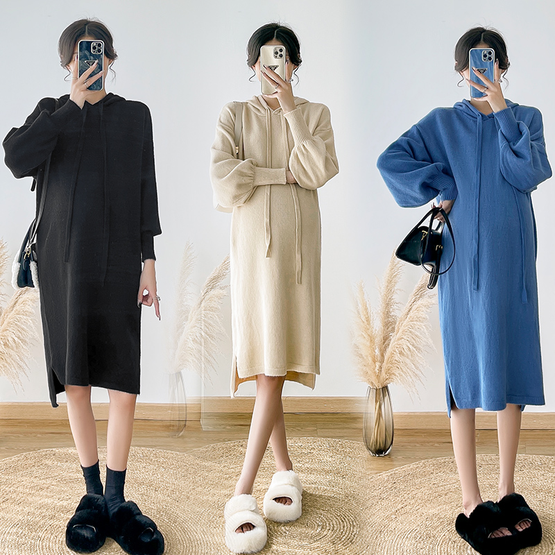 2022 autumn and winter new maternity dress fashion temperament hooded loose net red comfortable pregnant mother sweater knitted skirt