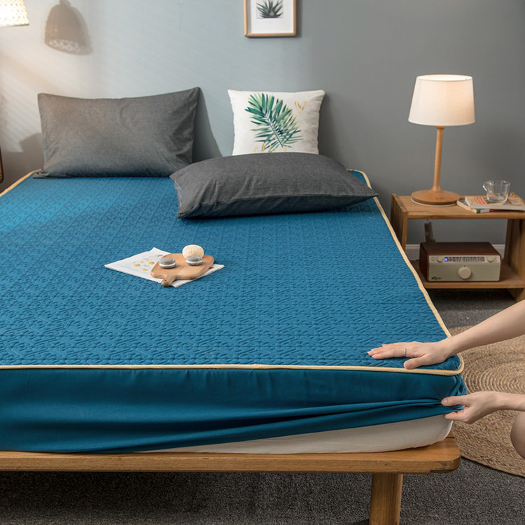 Натяжная простыня None 1.5m