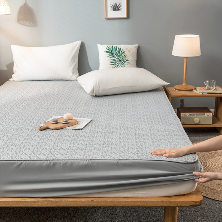 Натяжная простыня None 1.5m