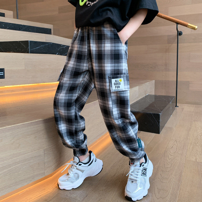 Boys' pants plaid sweatpants summer in the big kids 2022 new boys' children's thin autumn slacks summer