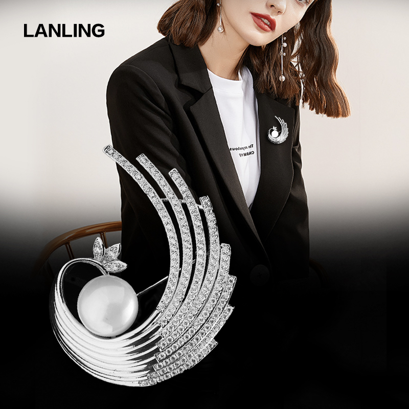 New Korean version of minimalist atmosphere upscale Chest Flower Pineal Brooch Jacket Big Coat Extravagant Inlaid Drilling and Don't Buckle Female Accessories