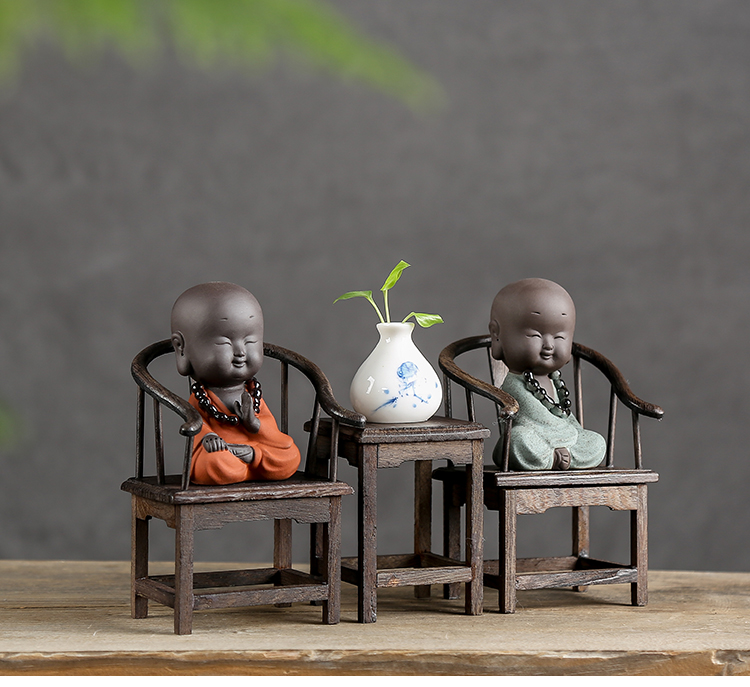 Shadow at zen tea pet furnishing articles boutique creative play purple sand monk tea to keep the little novice monk JT home decoration