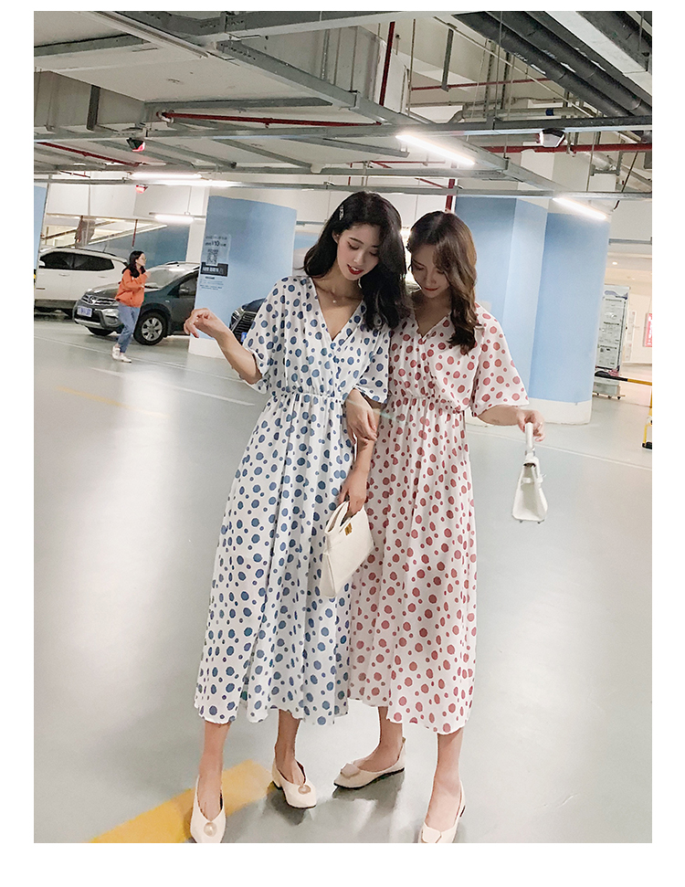 VK旗艦店 韓國風氣質復古波點V領雪紡圓點短袖洋裝
