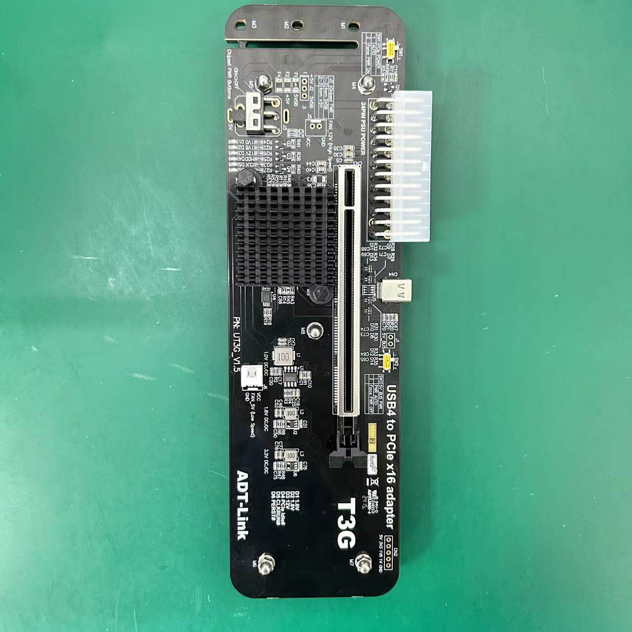 グラフィックボード・グラボ・ビデオカード ADT-Link K43SG M.2 to PCIe 4.0 x4 egpu K43SG M.2 for NVMe to x16 5.0 eGPU Adapter Graphics Card External
