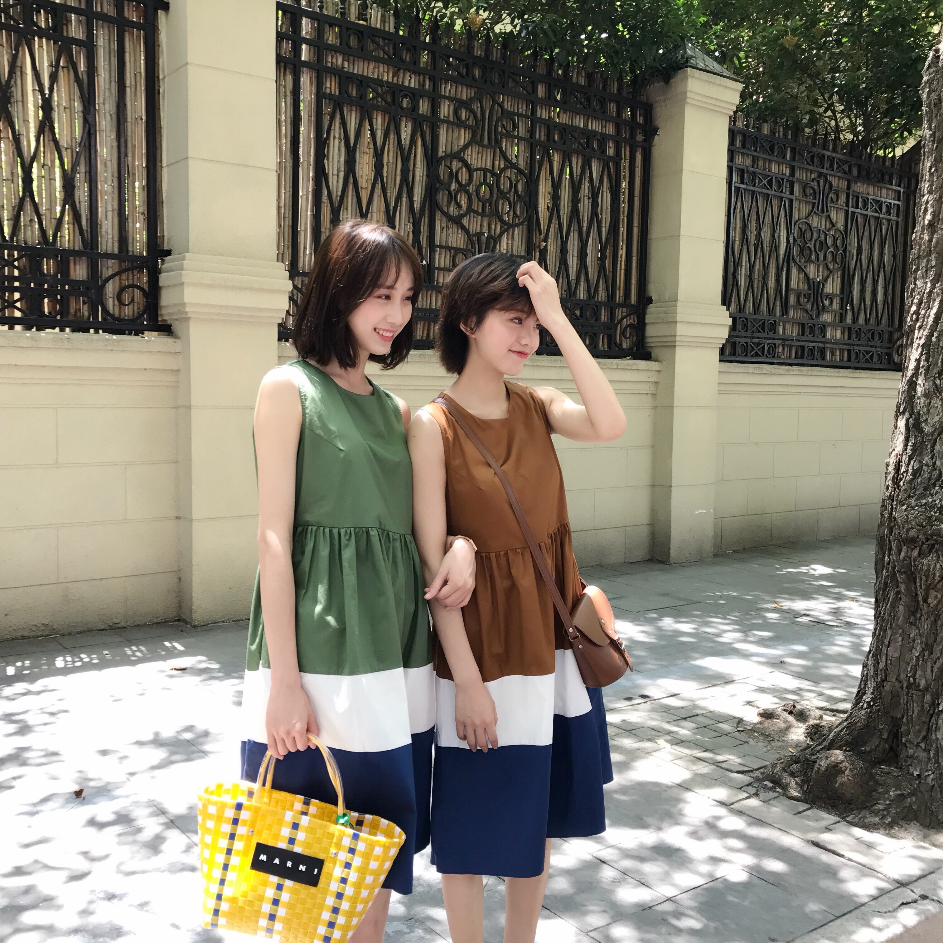 (Special Zone for No Withdrawal) Ultra-Hidden Meat Tricolour Splicing Sleeveless Foreign Dress Small Children's Day Ensemble