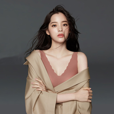 欧阳正品娜娜同款UbrasV领无痕背心内衣女无钢圈运动薄款睡眠文胸