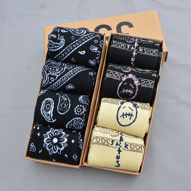 Socks for Men and Women, Autumn and Winter, Pure Cotton Long Socks, Ghost Face Paisley Pattern, Street Fashion, Sports High-Top, Suitable for High-Top Aj Basketball Shoes
