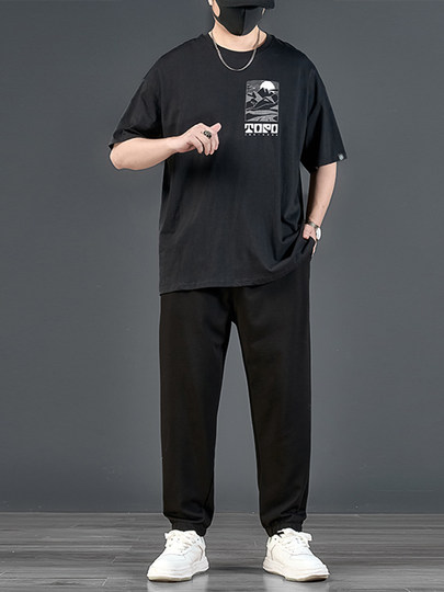 Мужская футболка больших размеров с коротким рукавом, новая летняя модная модель в американском стиле, свободный крой для высоких и крупных мужчин, повседневный спортивный комплект.