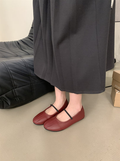 Fairy-Style French Retro Round-Toe Shallow Ballet Shoes for Women, Pleated Flat Mary Jane Shoes with a Single Strap