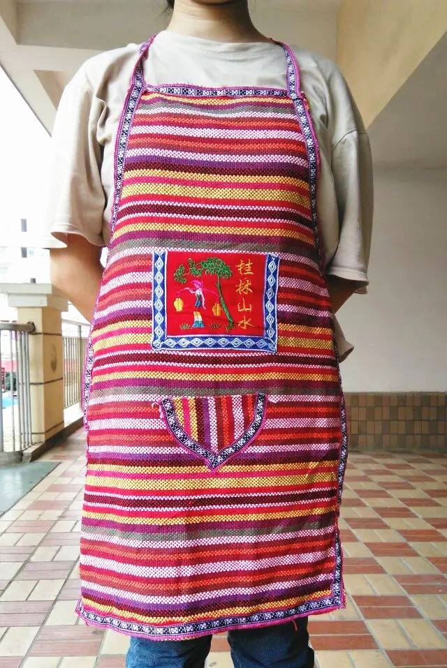 Guangxi Zhuang handicraft Zhuang brocade apron Guilin tourism souvenirs ethnic hand-woven apron