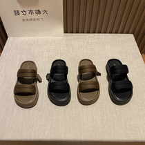 Small ckerwin thick-soled sandals 2024 new summer comfortable soft-soled sandals that increase the feeling of stepping on shit