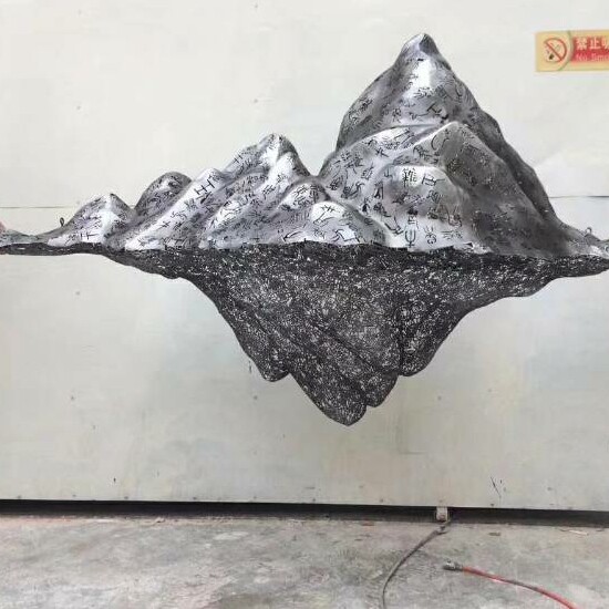 High-end Hotel Room Lobby Space New Chinese Home Residence Ornaments Abstract Mountain Shaped Metal Color Sculpture Pendulum