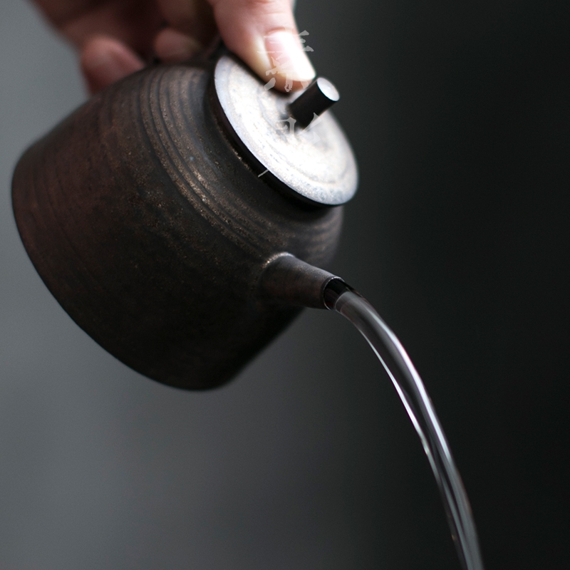 Qiao mu Japanese coarse pottery teapot restoring ancient ways is the pot of gold side variable kung fu tea tea lasts a pot by hand