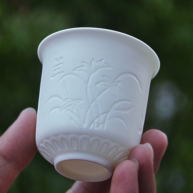 Qiao mu white porcelain unglazed graven images cup by patterns sample tea cup masters cup kung fu tea tea set large single CPU