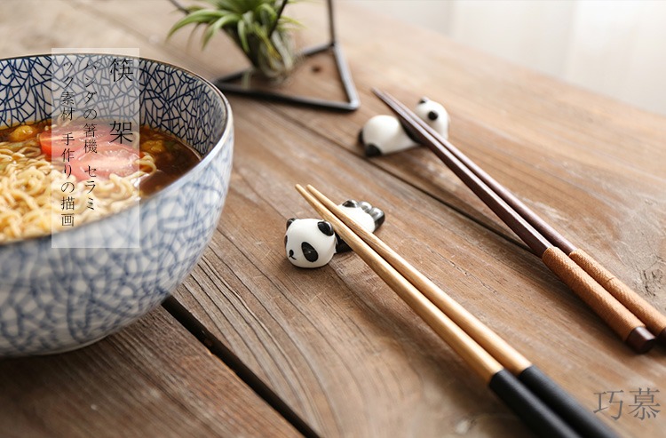 Qiao mu creative ceramic and chopsticks pillow chopsticks chopsticks frame cartoon panda chopsticks chopsticks holder of kitchen utensils supplies