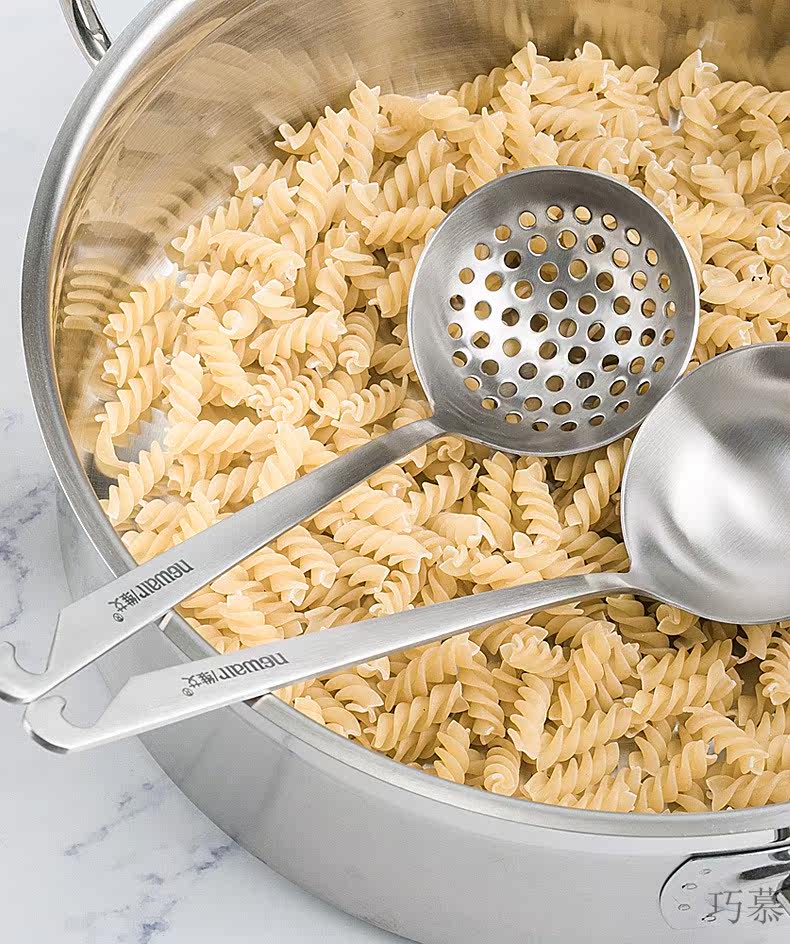 CT20 Hot Pot Spoon Page_03.jpg
