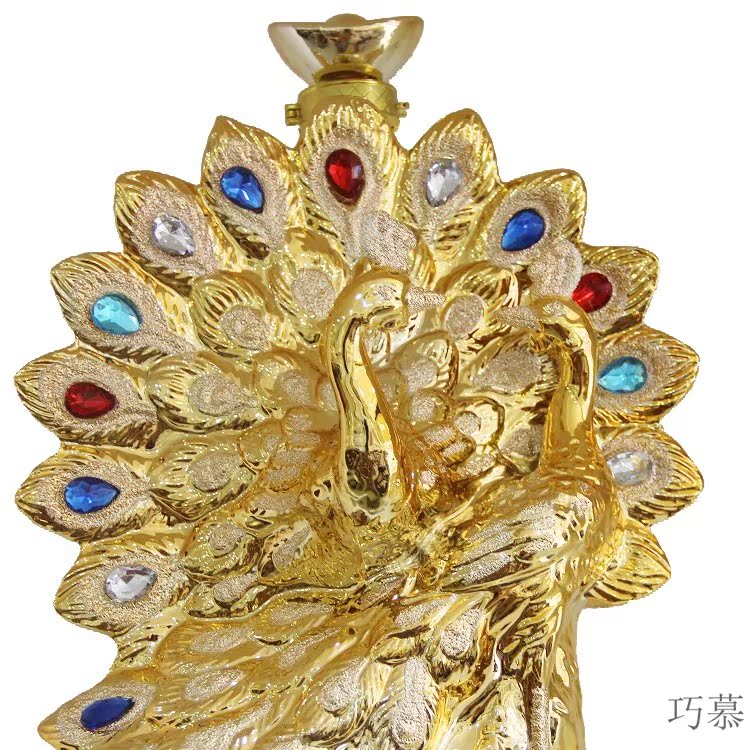 Qiao mu jingdezhen ceramic seal terms bottle gilded peacock train 3 3 jin jin decoration craft liquor