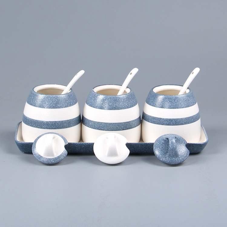Qiao mu snow glaze Japanese and ceramic tableware flavor pot set seven creative condiment bottles flavour restoring ancient ways with a plate