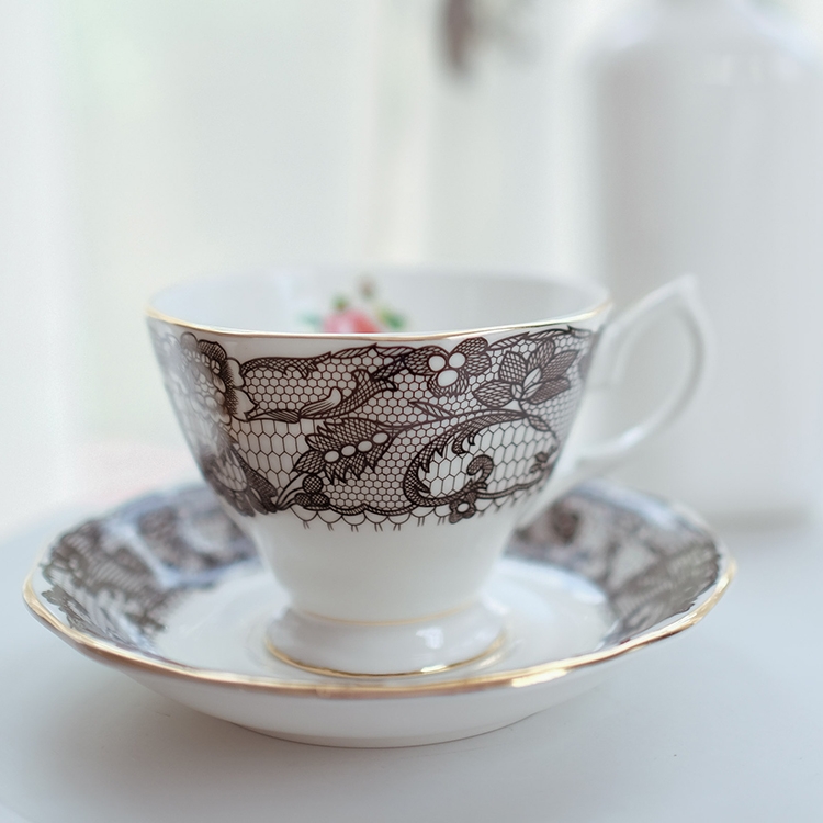 Qiao mu English afternoon tea ipads porcelain child dessert dish dish ceramic snack food dish, black lace