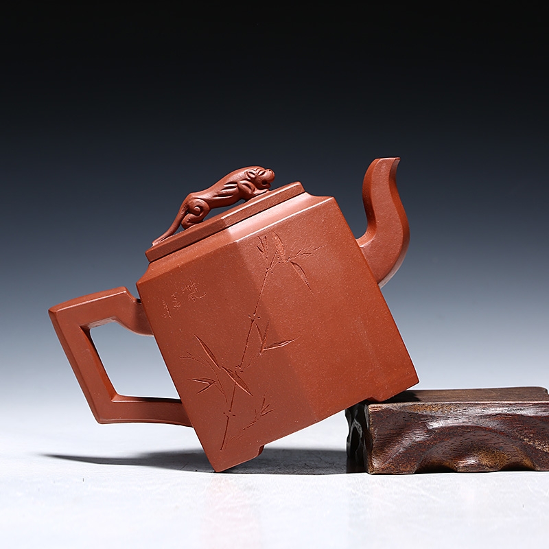 Qiao mu YM yixing ores are it by the pure hand - made tea teapot zhu mud satori tranquility