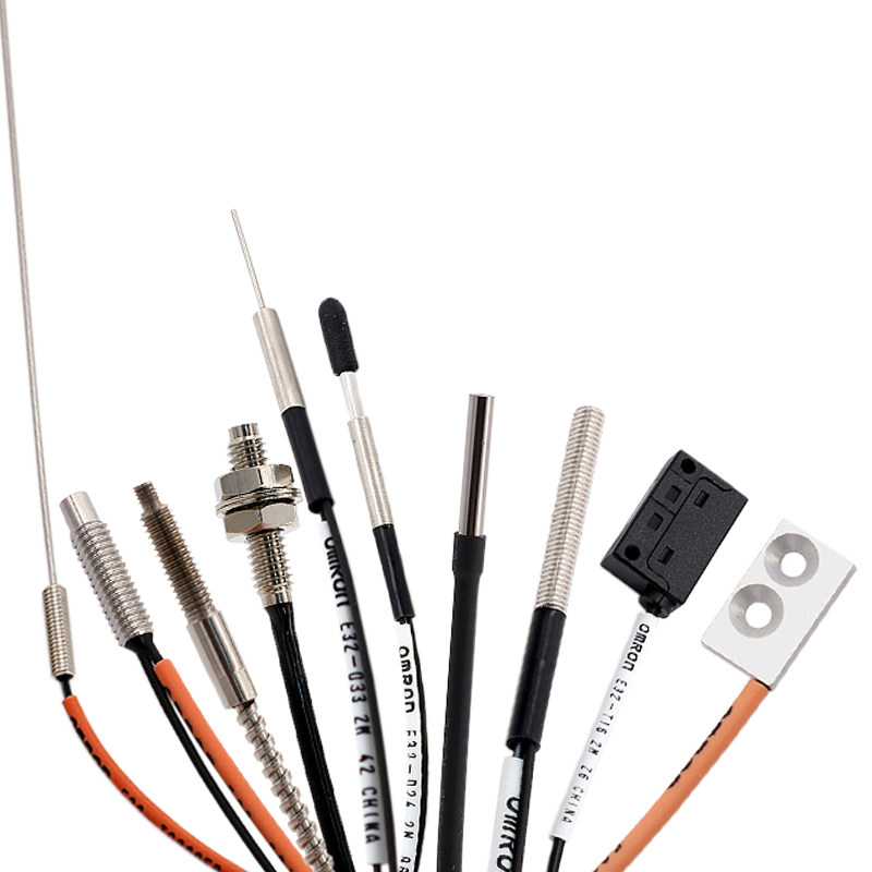 Brand new original OMRON OMRON fiber optic sensor fiber unit E32-D15Z 2M