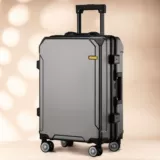 Вместительный и большой универсальный прочный чемодан подходит для мужчин и женщин, популярно в интернете, увеличенная толщина