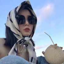 Summer new silk scarf versatile scarf womens fashionable high-end triangle scarf thin style air-conditioned room small waistcoat sun protection scarf
