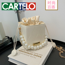 Bags 2024 New Bag Summer Style Bucket Bag Casual Simple Crossbody Bag Pearl Handbag Womens Bag