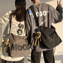 Canvas bag mens crossbody bag ins Japanese large capacity boys crossbody backpack female casual student mens shoulder bag