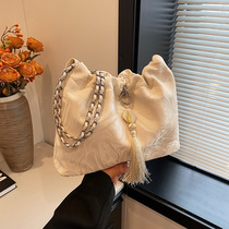 New Chinese style national style satin bag for women 2024 new summer Hanfu ancient style high-end chain commuter crossbody bag