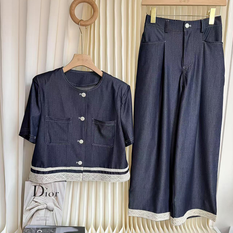 Fashionable Little Chanel-Style Suit for Women 2026 Thin Denim Lace-Trimmed Short-Sleeved Top High-Waisted Straight-Leg Pants Two-Piece Set