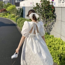 Court style square collar bubble sleeve dress Retro port wind fat MM Hyuna style quality thin white dating skirt