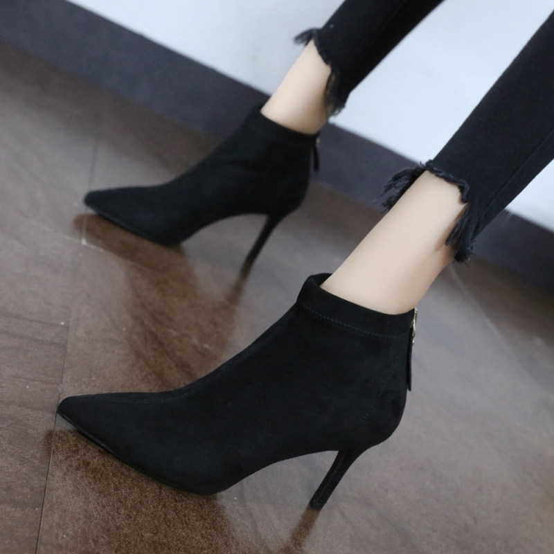 Hong Kong 2022 Pointed Skinny Boots Fashion Short Barrel Style Boots Children Autumn Winter Sexy Thin Heel High Heel Short Boots