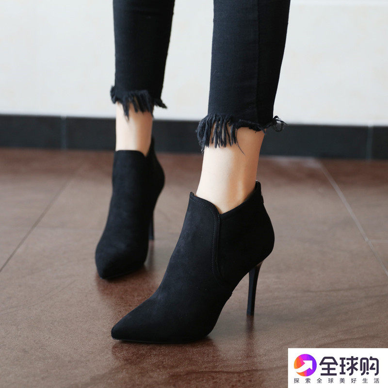 Hong Kong 2022 spring autumn new small short boots Women's autumn Winter 100 lap black pointed fine heel high heel Martin boots child