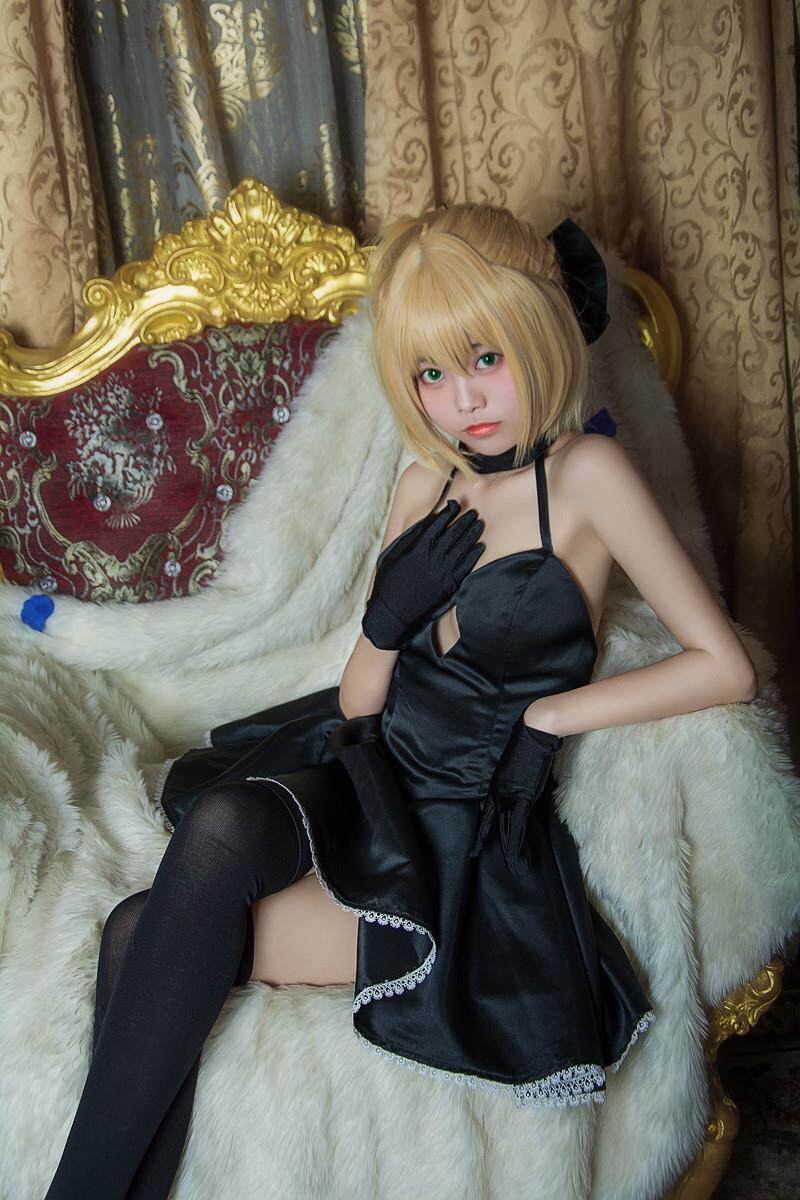 товар из китая 黑saber连衣裙命运之夜fate吾王阿尔托利亚cosplay女装礼服