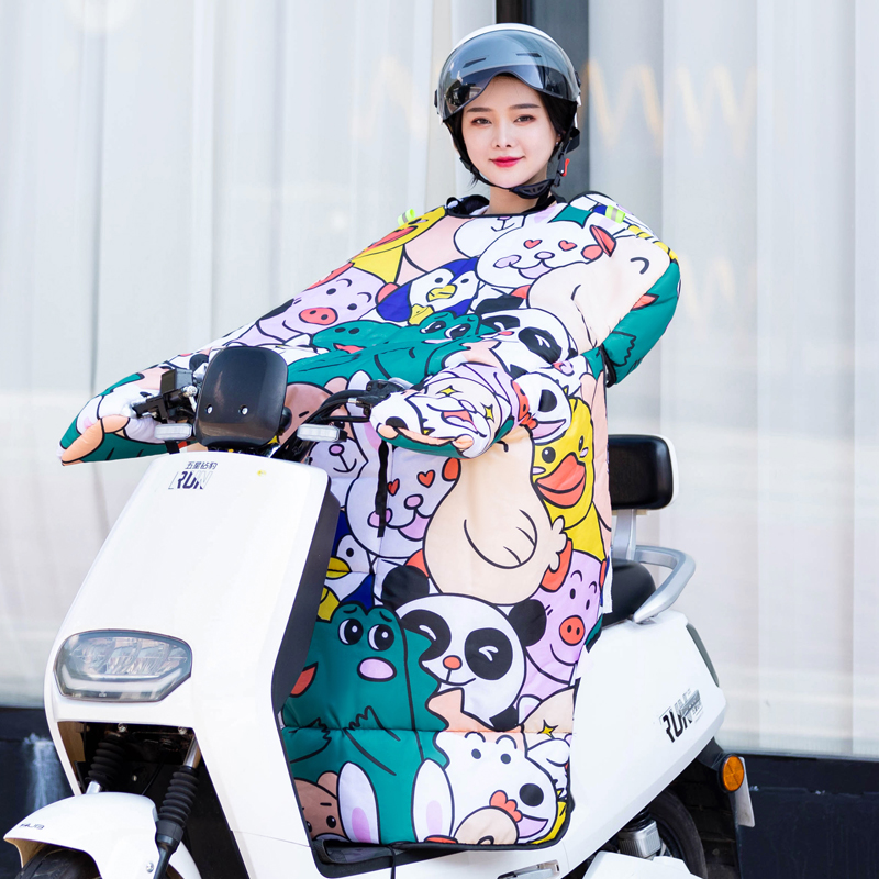 AD electric car warm gloves personality creative hard hat horn windshield is night reflective tail light bluetooth headset