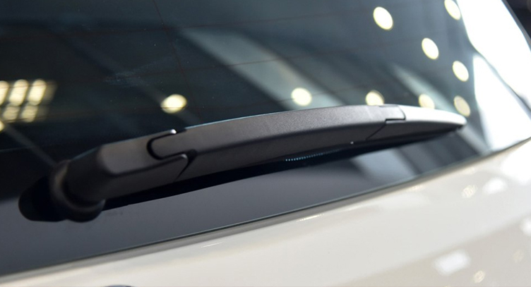 Phù hợp với cần gạt nước phía sau cửa sổ phía sau của Mercedes-Benz GLK GLA200GLA220GLC200GLC260GLC300 - Gạt nước kiếng gạt mưa ô tô loại nào tốt