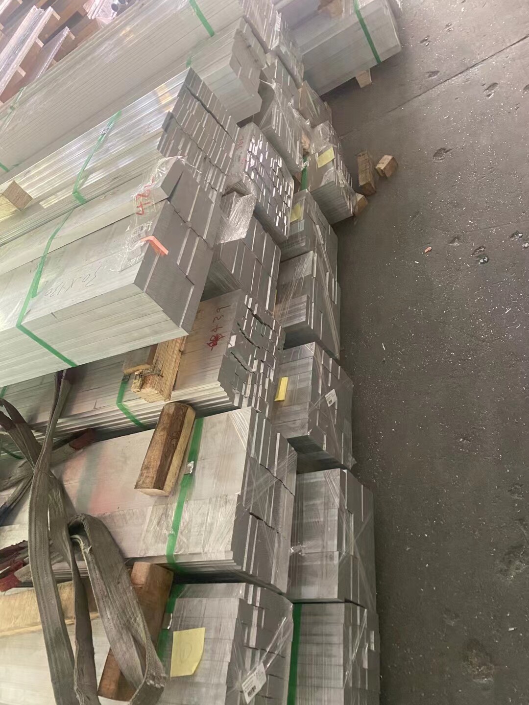 东粤有色金属
