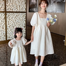 2022 new pro-daughter dress Mother womens dress Summer clothing Thin Bubble Cuff dress Korean version Girl Skirt Ocean gas Fried Street