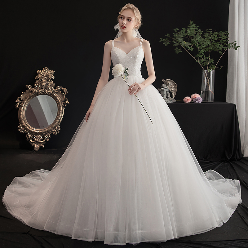 Sling váy cưới 2020 mới Pháp cô dâu cô gái đơn giản Sen hệ thống trình diễn ánh sáng ước mơ mỏng siêu cổ tích Hepburn kéo đuôi