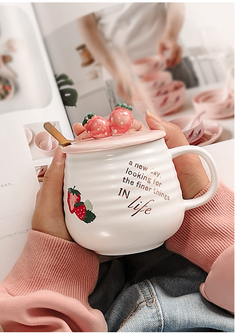 Super express cup girl web celebrity strawberry ceramic cup with cover spoon keller ins powder creative girl heart cup