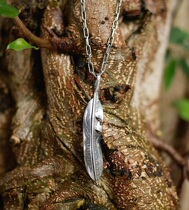 Spot North Works Beams joint name limited silver coin hand to change feather hanging chain N530