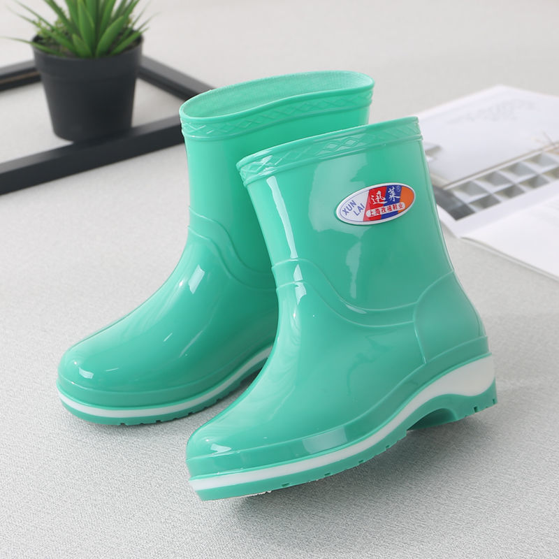 Rain boots ladies summer fashion rain boots non-slip water boots mid-tube rubber shoes adult overshoes short-tube waterproof shoes
