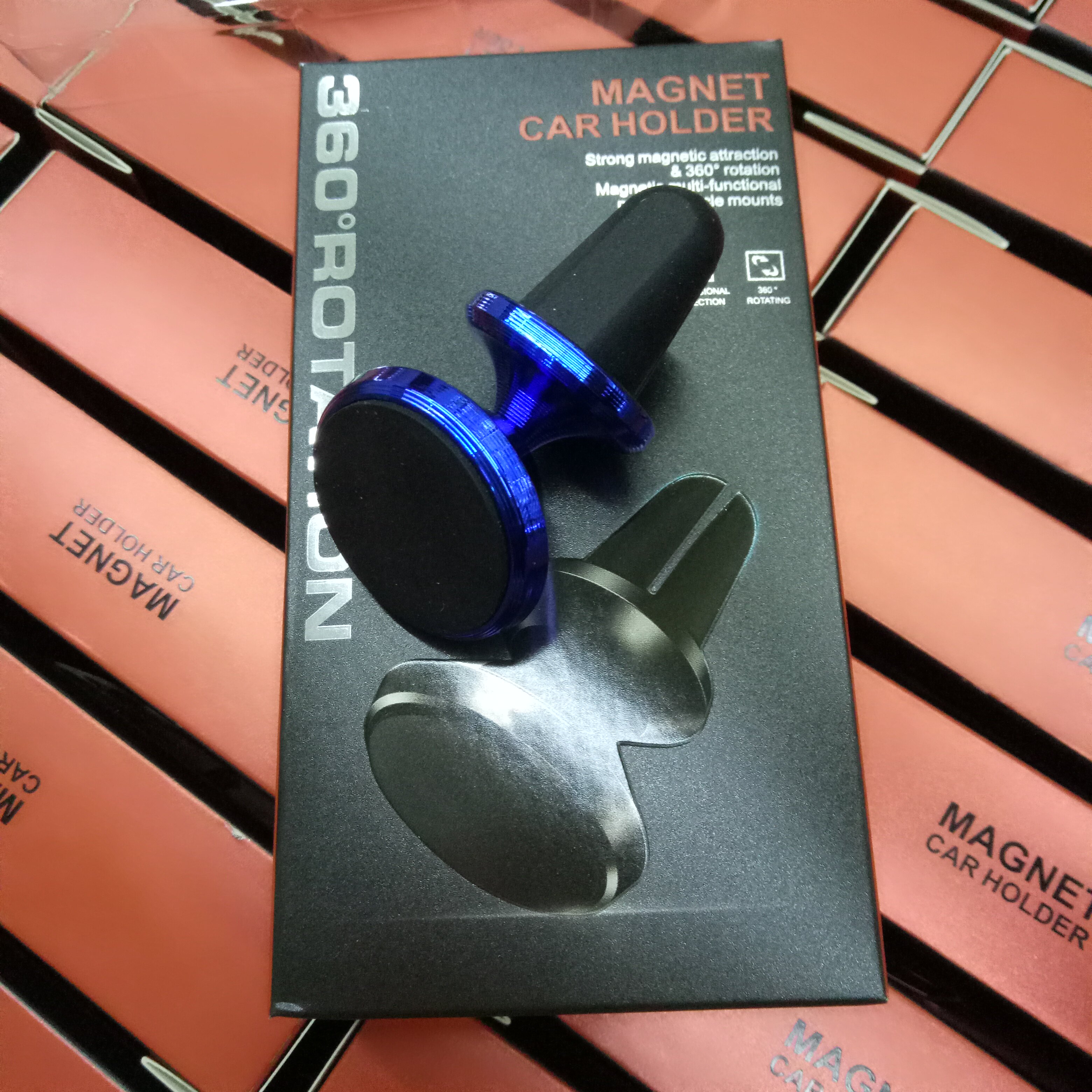 Strong magnetic car mobile phone bracket dashboard air outlet car magnetic mobile phone holder creative magnet bracket universal