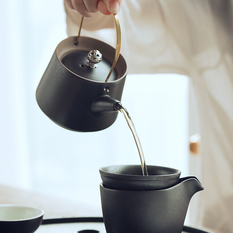 Ceramic teapot TaoZi rust up kung fu, black pottery glaze girder pot of Japanese zen tea restoring ancient ways
